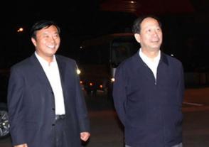 2011年10月15日，时任江苏省委副书记、组织部长，现任中共中央政治局委员、中央统战部部长石泰峰视察我司。