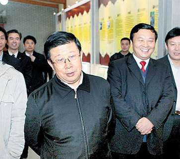 2010年1月19日，时任江苏省常委、常务副省长赵克志视察我司。